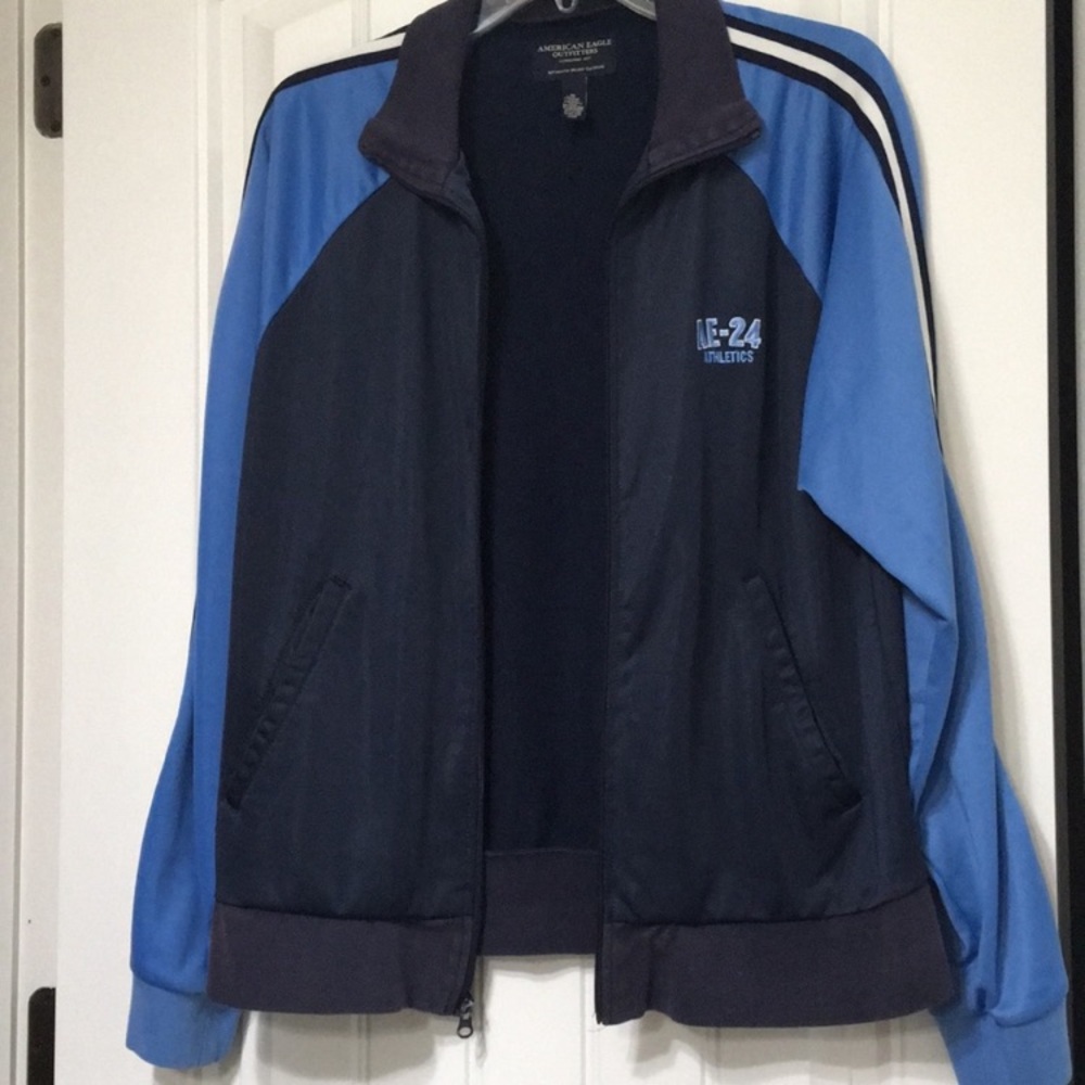 American Eagle athletics jacket - Picture 8 of 9